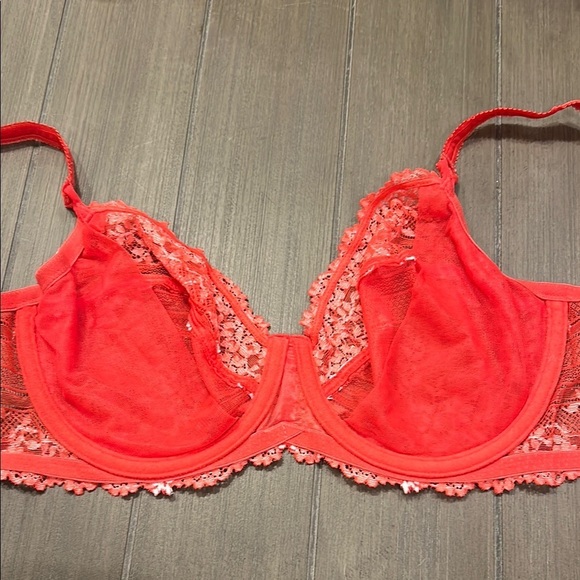 Wacoal 65191 Embrace Lace Bra - Picture 6 of 9